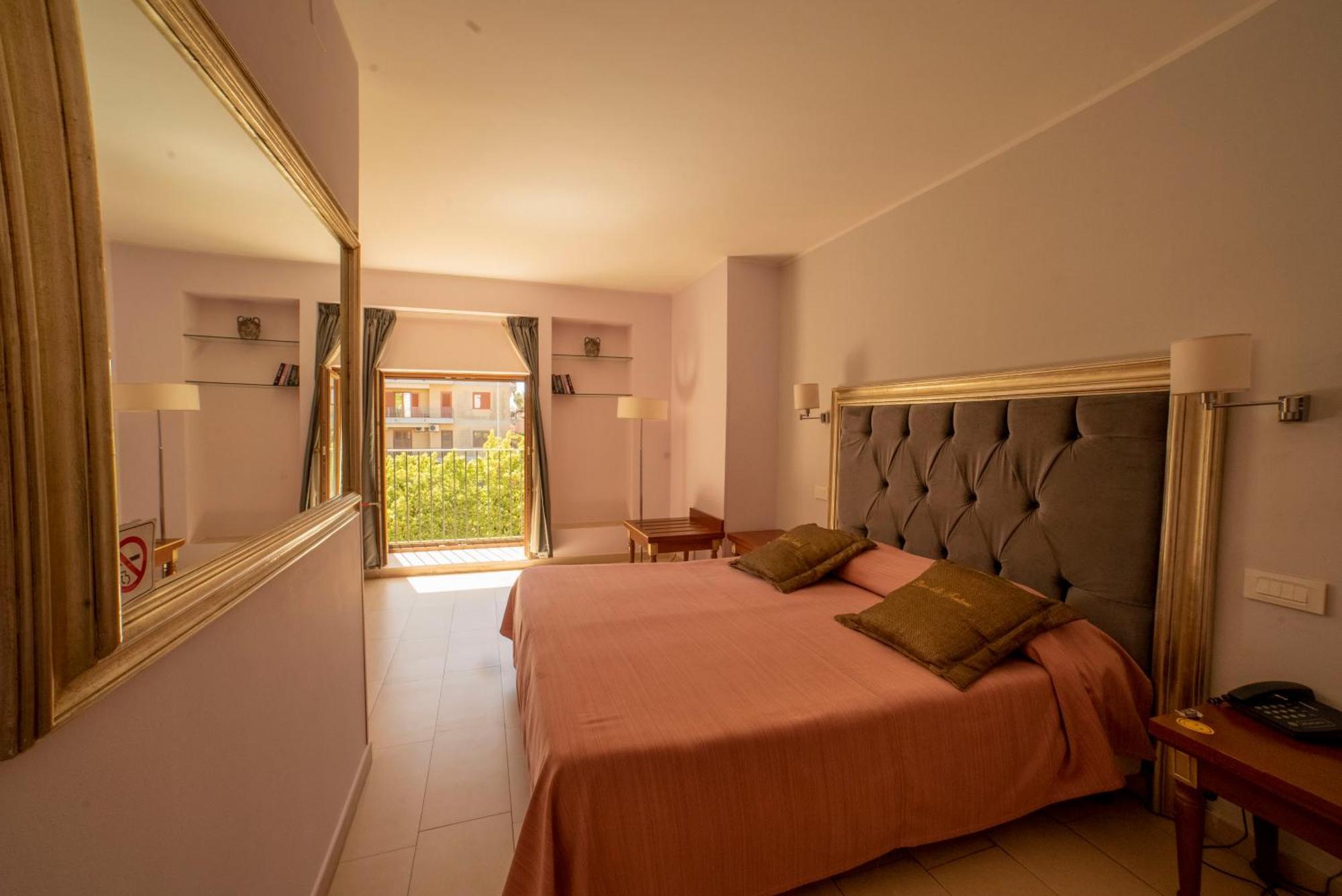 Parco Delle Fontane Hotel 4*