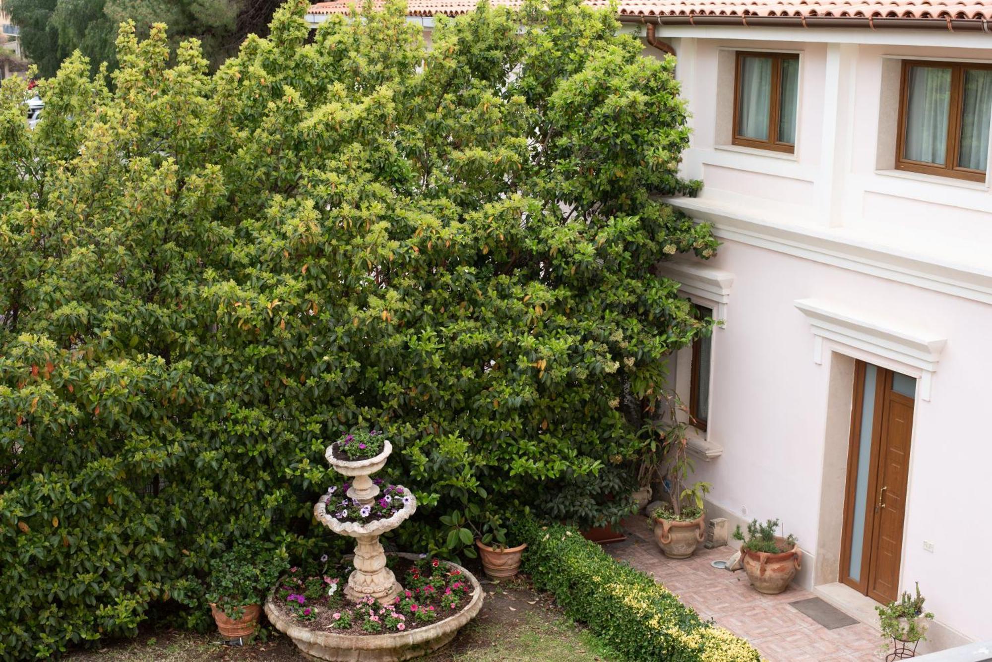 Parco Delle Fontane Hotel 4*
