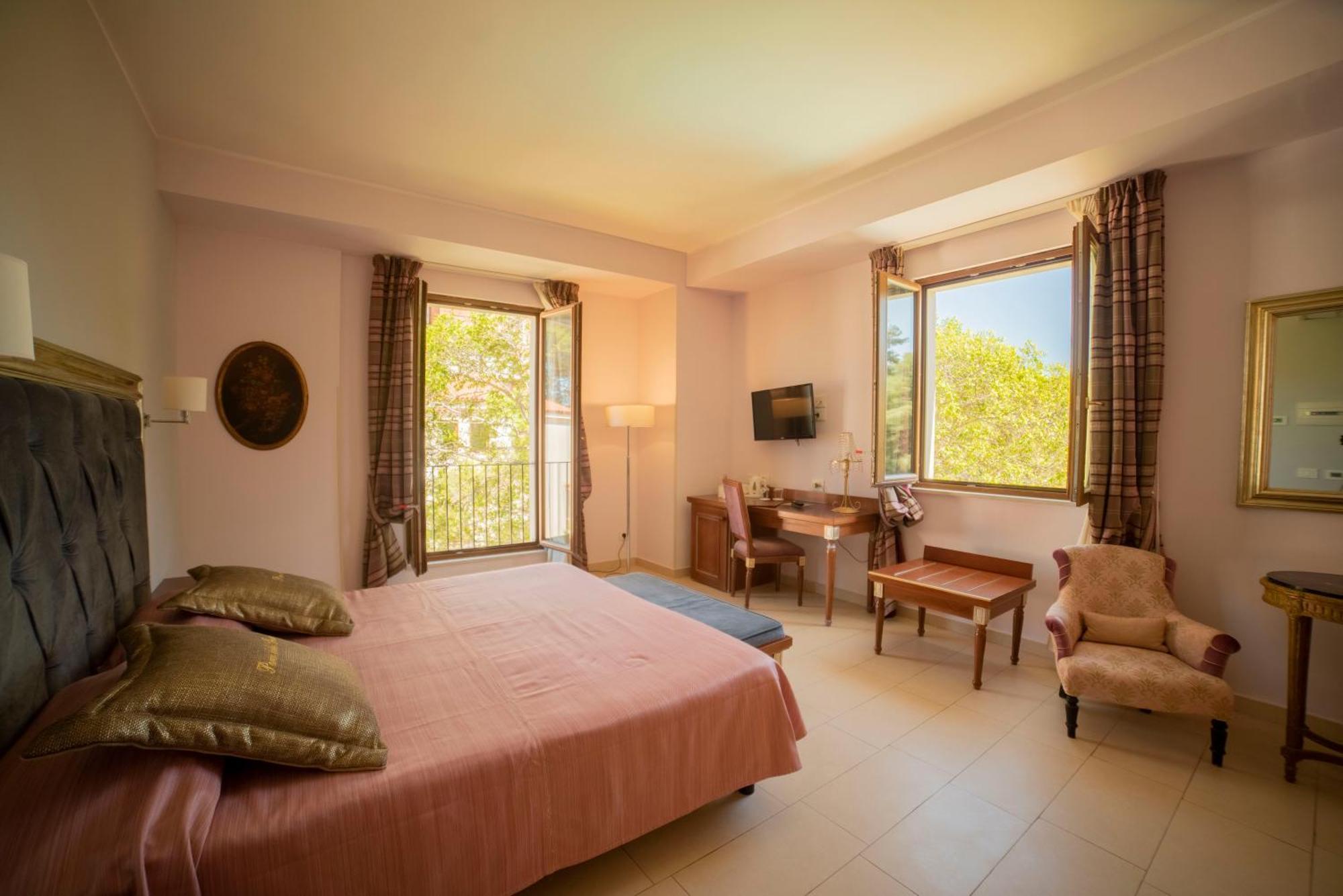 Parco Delle Fontane Hotel 4*
